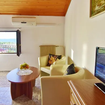 Luciana 2 By Interhome Zambratija (Istria)
