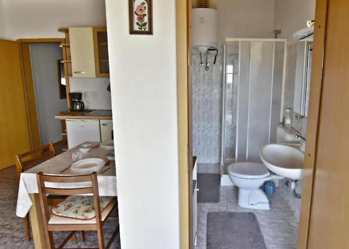 Luciana 2 By Interhome * 잠브라티야